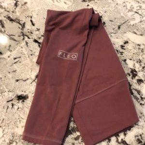 Fleo Legging Size M (25”)